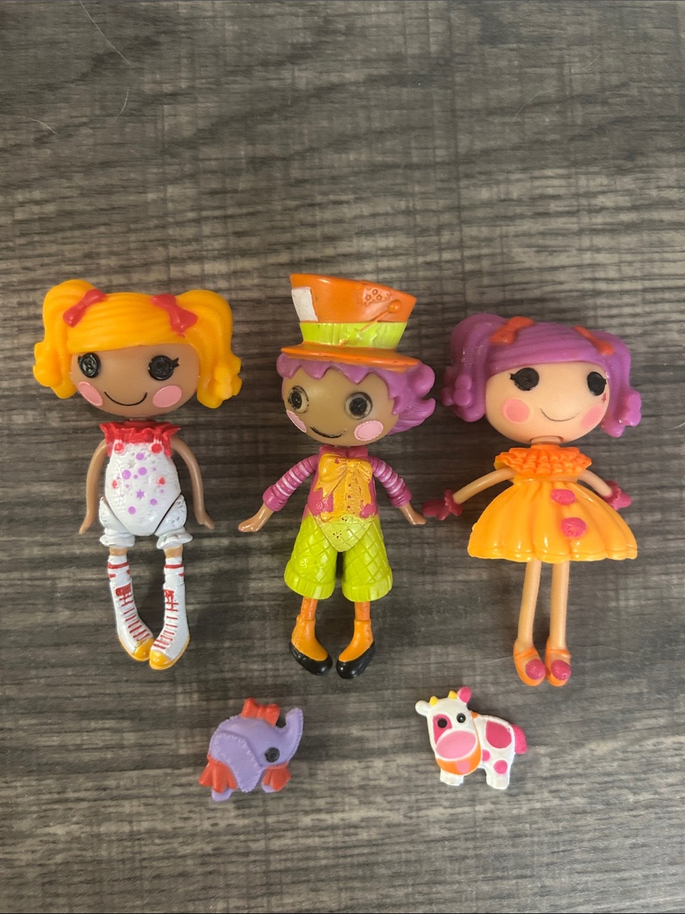 Lalaloopsy mini figure dolls squirt lil top, peanut big top,wacky hatter +animal
